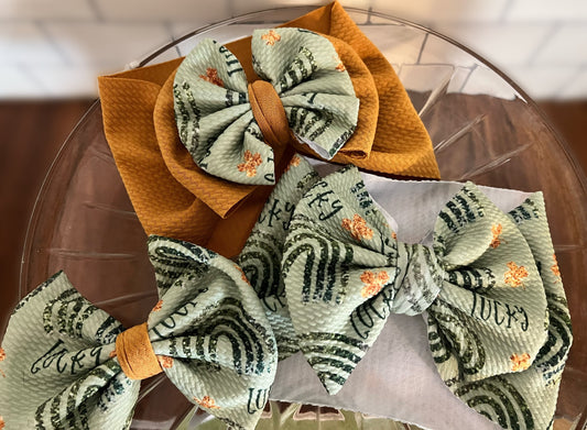 Lucky Rainbow Hair Bow, Lucky Rainbow Kids Bow, St. Patricks Day Hair Bow, Headwrap Bow, 5 inch bow, Baby bow, Kids Bow